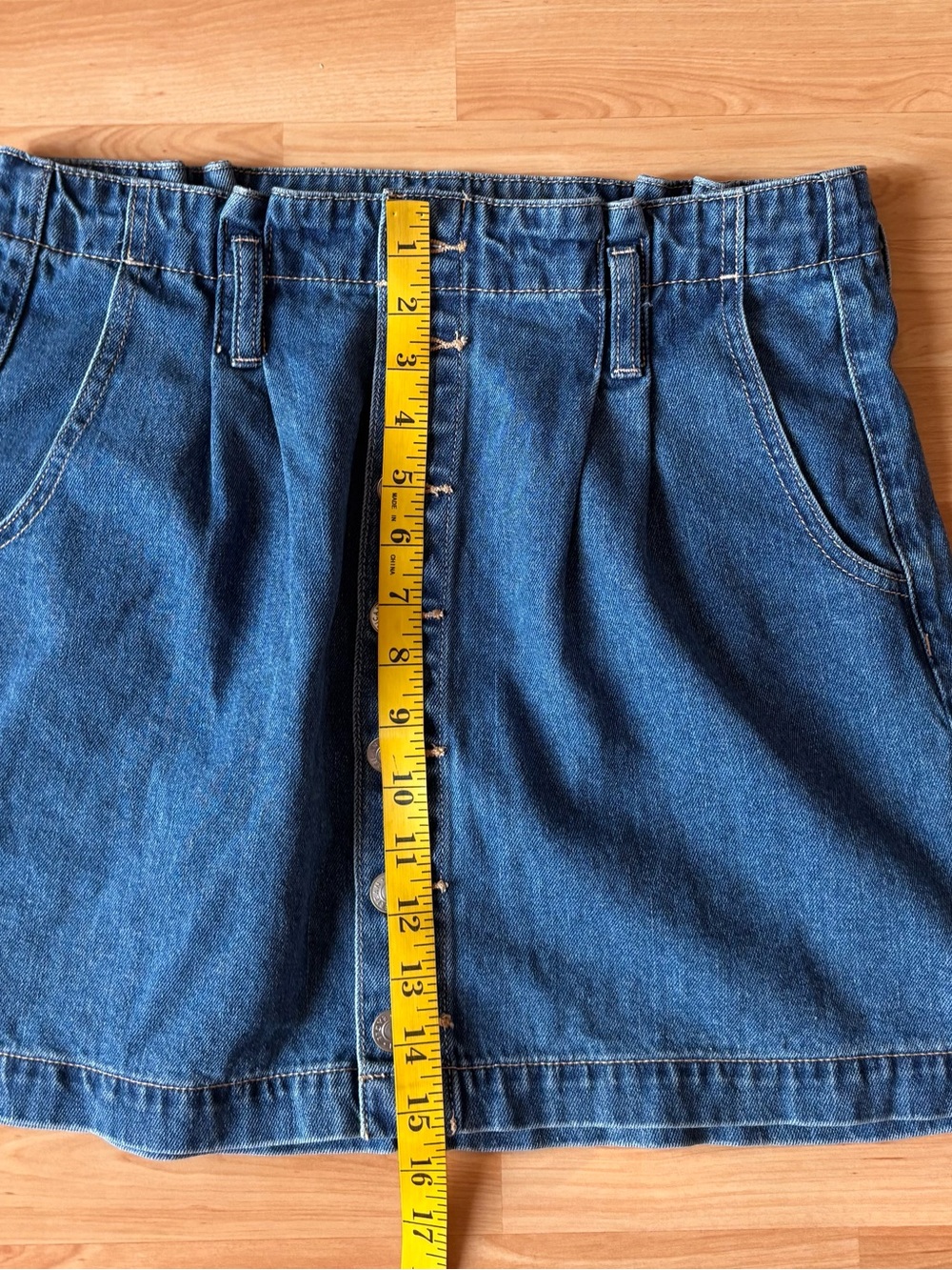 American Eagle Denim/Jean Button-Front A-Line Skirt - Picture 2 of 8